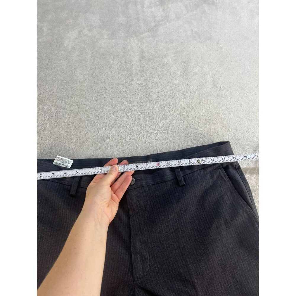 Dockers D3 Classic Fit Pants Men's 38x34 Gray Pleated D2 Preppy